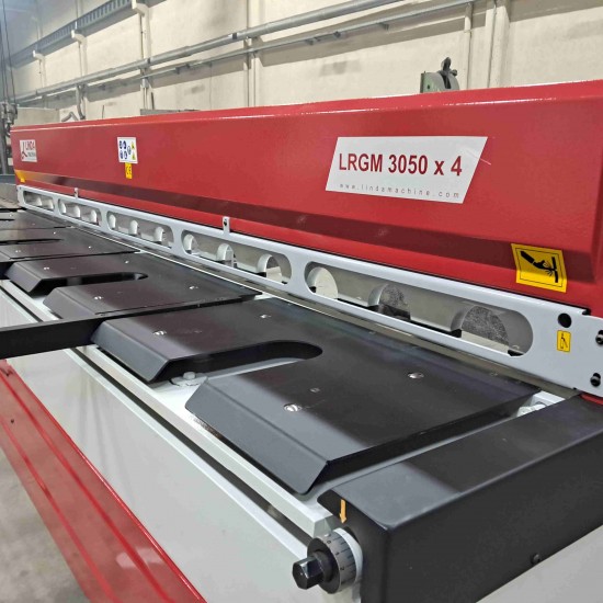 LRGM 3050 x 4mm  NC Kontrollü Rediktörlü Giyotin Makas LİNDA MACHİNE - Guillotine Machines